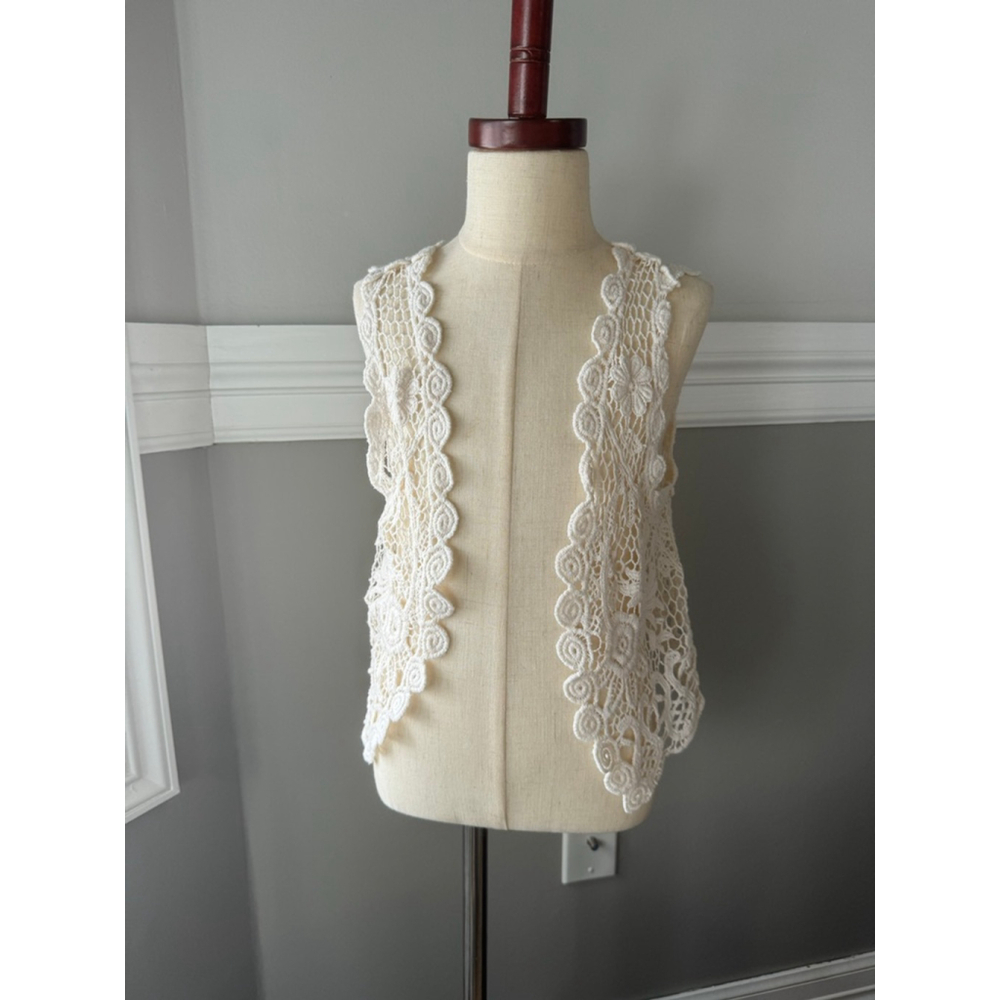 Bailey's Blossoms | Cream Crochet Lace Vest | Girls Medium